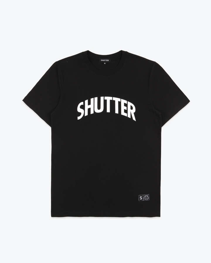 [셔터] LOGO 1/2 티셔츠 (BLACK)